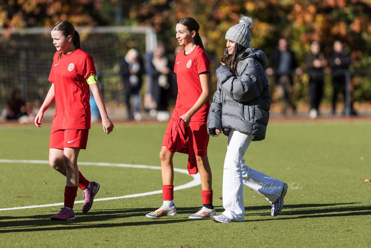 Bild 454 - wCJ Eimsbuettler TV - FC Rosengarten : Ergebnis: 2:0
